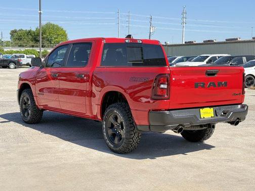 2025 RAM 1500 Warlock Crew Cab 4x4 5'7' Box