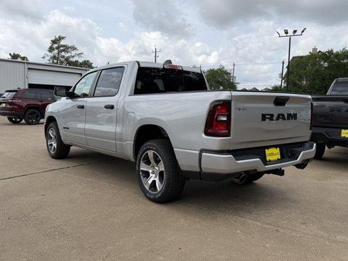Silver Zynith 2026 RAM 1500 Express