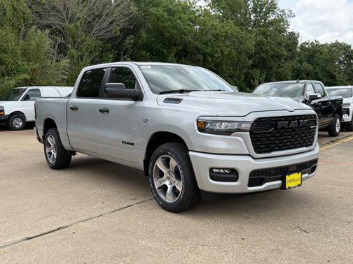 Silver Zynith 2026 RAM 1500 Express