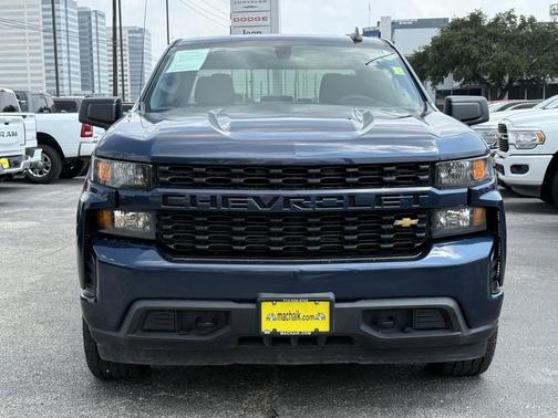 2022 Chevrolet Silverado 1500 Custom