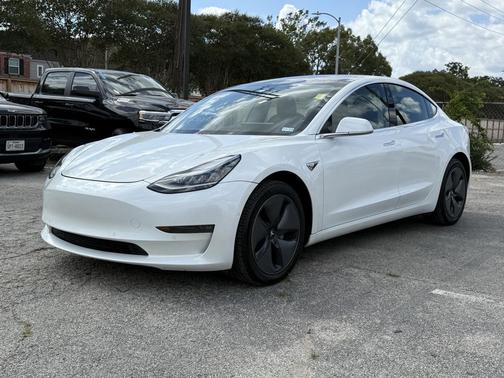 2020 Tesla Model 3 Long Range