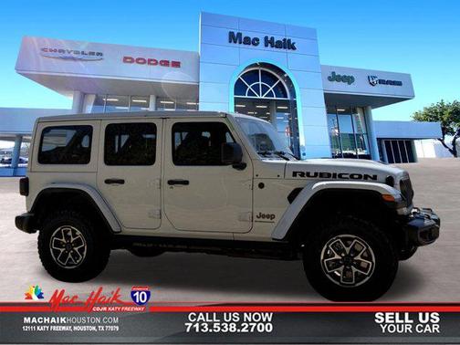 Bright White Clearcoat 2026 Jeep Wrangler Rubicon