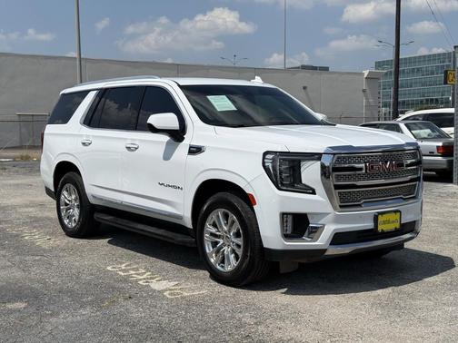 2021 GMC Yukon SLT