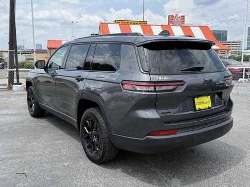 2024 Jeep Grand Cherokee L Altitude