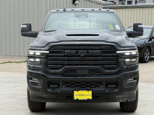 2025 RAM 2500 Laramie Crew Cab 4x4 6'4' Box