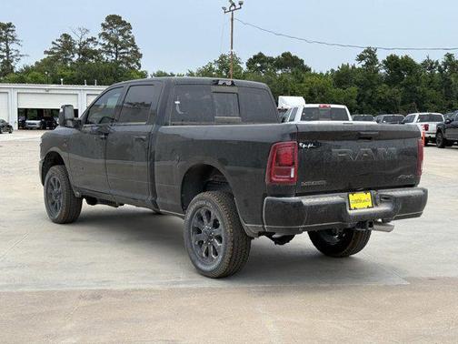 2025 RAM 2500 Laramie Crew Cab 4x4 6'4' Box