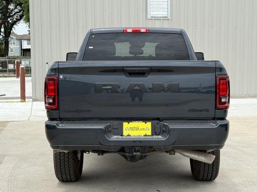 2025 RAM 2500 Lone Star Crew Cab 4x4 6'4' Box