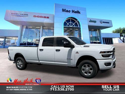 2025 RAM 3500 Lone Star Crew Cab 4x4 8' Box