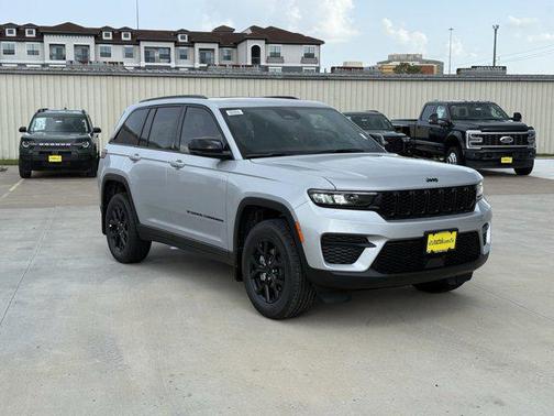 2025 Jeep Grand Cherokee Altitude