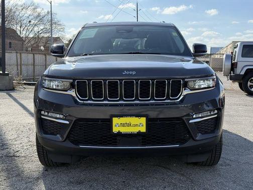 2022 Jeep Grand Cherokee 4xe Base