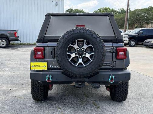 Granite Crystal Metallic Clearcoat 2018 Jeep Wrangler Unlimited Rubicon