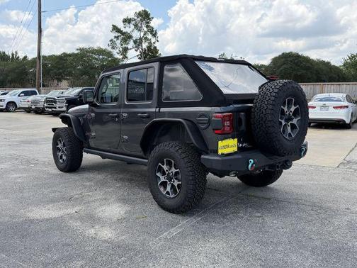 Granite Crystal Metallic Clearcoat 2018 Jeep Wrangler Unlimited Rubicon