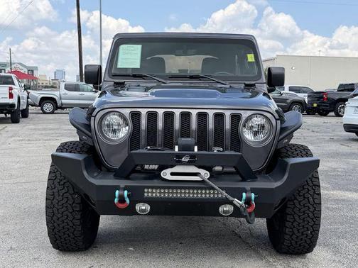 Granite Crystal Metallic Clearcoat 2018 Jeep Wrangler Unlimited Rubicon