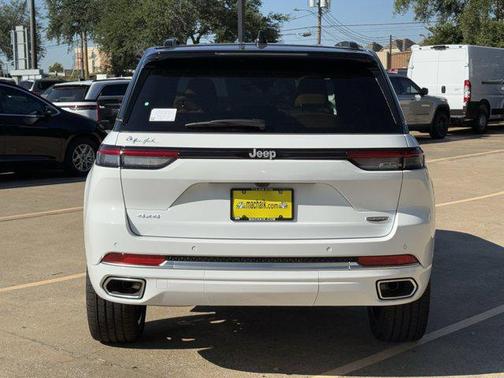 2025 Jeep Grand Cherokee Summit