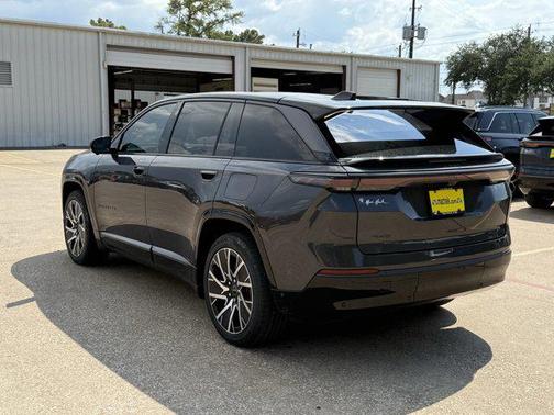 2025 Jeep Wagoneer S Limited