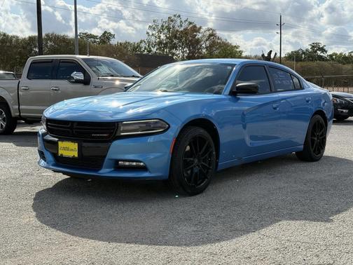 2016 Dodge Charger SXT