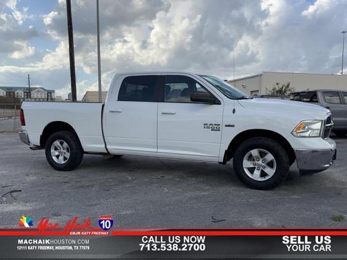 2019 RAM 1500 SLT