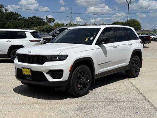 2025 Jeep Grand Cherokee Altitude