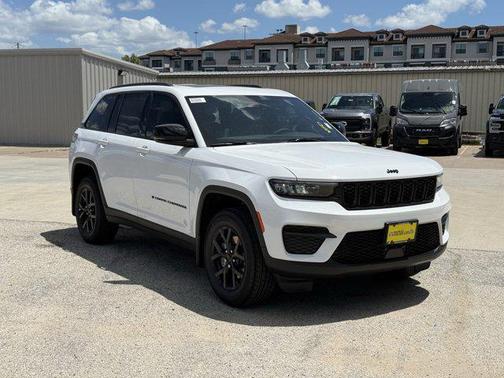 2025 Jeep Grand Cherokee Altitude