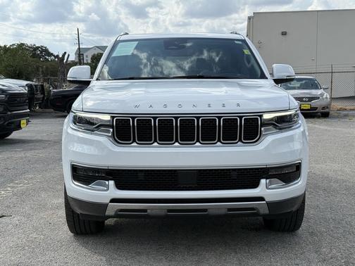 2022 Jeep Wagoneer Series III 4x2