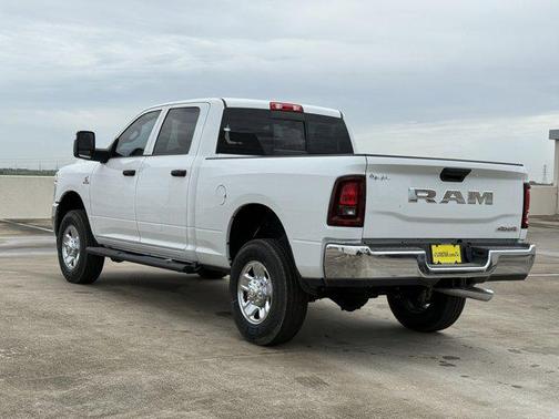 2025 RAM 2500 Tradesman Crew Cab 4x4 6'4' Box