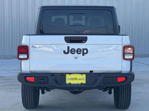 2025 Jeep Gladiator Sport S