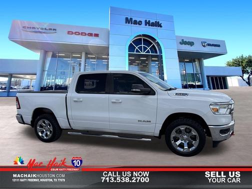 2022 RAM 1500 Classic SLT