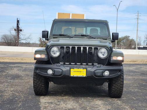 2023 Jeep Gladiator Sport