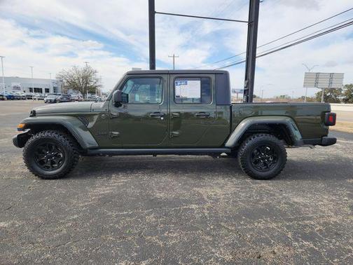 2023 Jeep Gladiator Sport