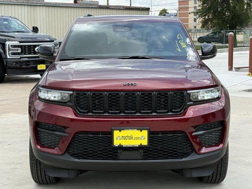 2025 Jeep Grand Cherokee Altitude