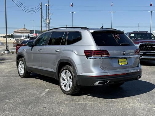 2021 Volkswagen Atlas 2.0T SE w/Technology