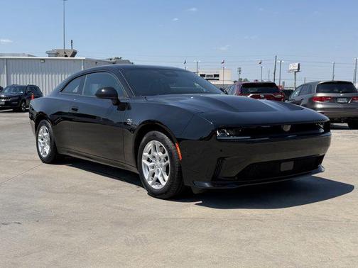 Diamond Black Crystal Pearlcoat 2025 Dodge Charger Daytona R/T
