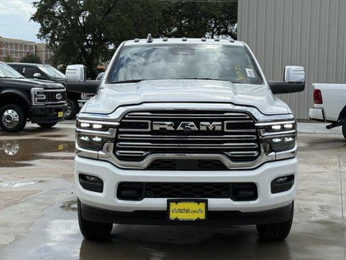 2025 RAM 2500 Laramie Crew Cab 4x4 6'4' Box