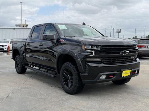 Black 2021 Chevrolet Silverado 1500 LT Trail Boss