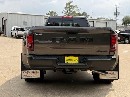 Granite Crystal Metallic Clearcoat 2026 RAM 3500 Tradesman Crew Cab 4x4 8' Box