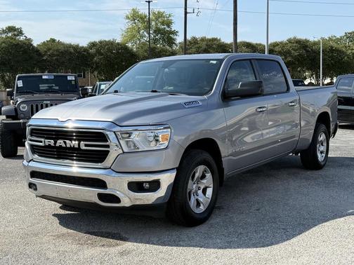 2020 RAM 1500 Classic SLT