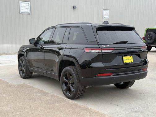 2025 Jeep Grand Cherokee Limited X
