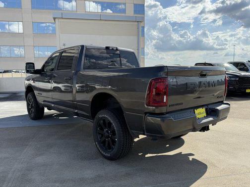 2025 RAM 2500 Laramie Crew Cab 4x4 6'4' Box