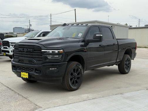 2025 RAM 2500 Laramie Crew Cab 4x4 6'4' Box