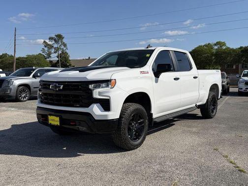 Summit White 2023 Chevrolet Silverado 1500 LT Trail Boss