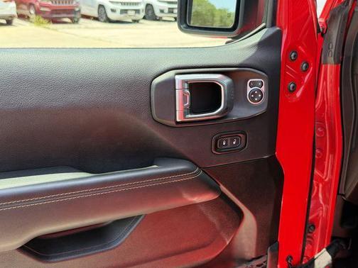 Firecracker Red Clearcoat 2025 Jeep Wrangler 4xe Sahara