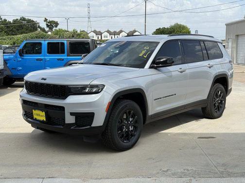 2025 Jeep Grand Cherokee L Altitude