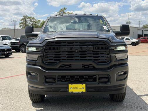 Granite Crystal Metallic Clearcoat 2026 RAM 2500 Tradesman Crew Cab 4x4 6'4' Box