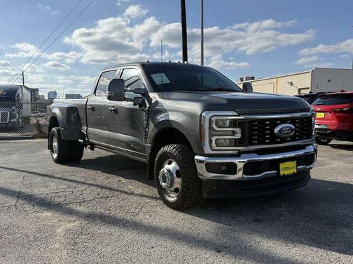 2023 Ford F-350 Lariat