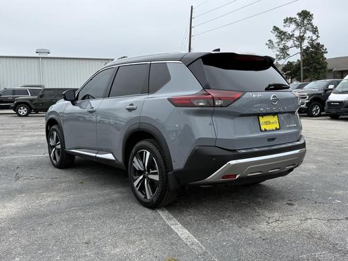 2021 Nissan Rogue Platinum