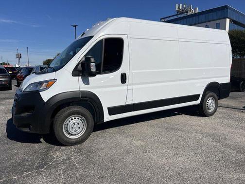 2025 RAM ProMaster 2500 Tradesman