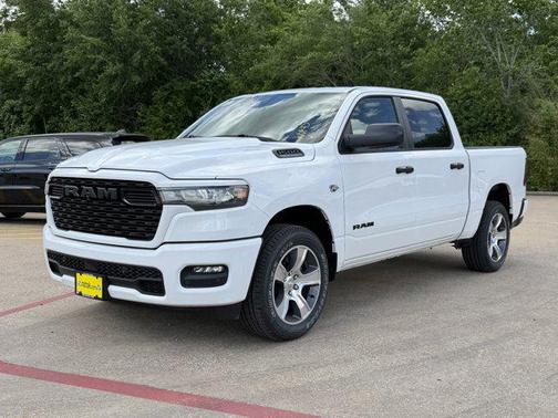 Bright White Clearcoat 2026 RAM 1500 Express