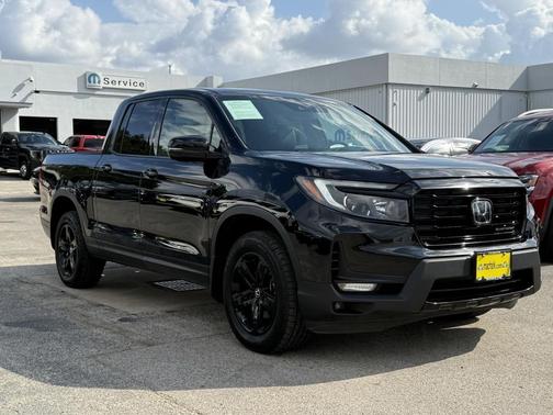 2022 Honda Ridgeline Black