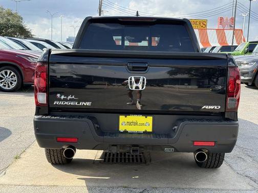 2022 Honda Ridgeline Black