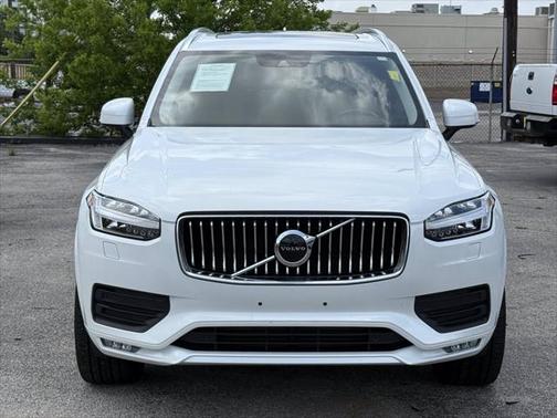 2021 Volvo XC90 T5 Momentum
